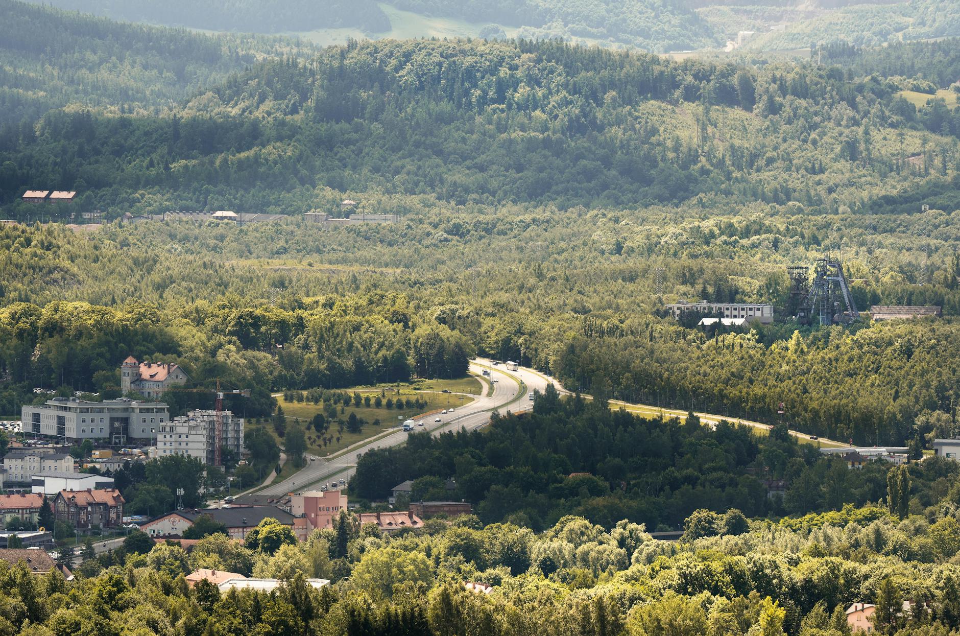 Mapa pokazująca rozmieszczenie infrastruktury usługowej w Górowie Iławeckim, kluczowe fakty o infrastrukturze miasta