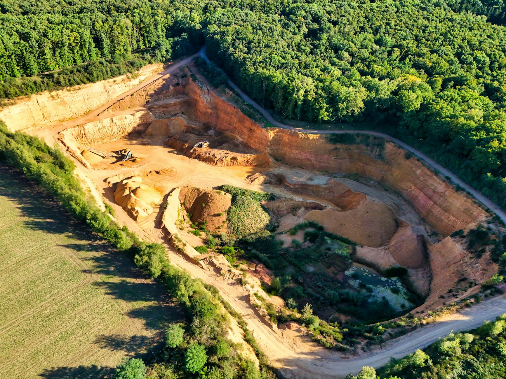 Zegar tykający do terminu składania deklaracji PIT w Urzędzie Skarbowym w Górowie Iławeckim.